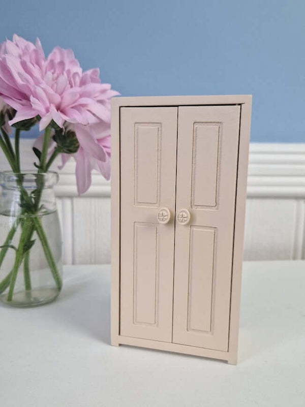 Maileg, Light Rose Wooden Closet (Mouse)