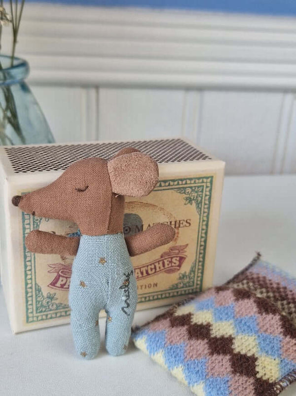 Maileg, Sleepy Wakey Baby Mouse in Matchbox - Blue