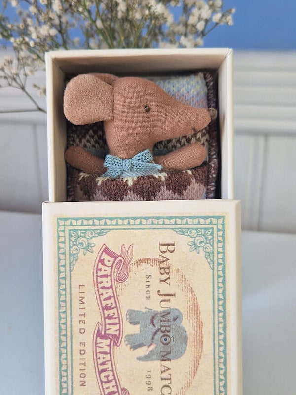 Maileg, Sleepy Wakey Baby Mouse in Matchbox - Blue