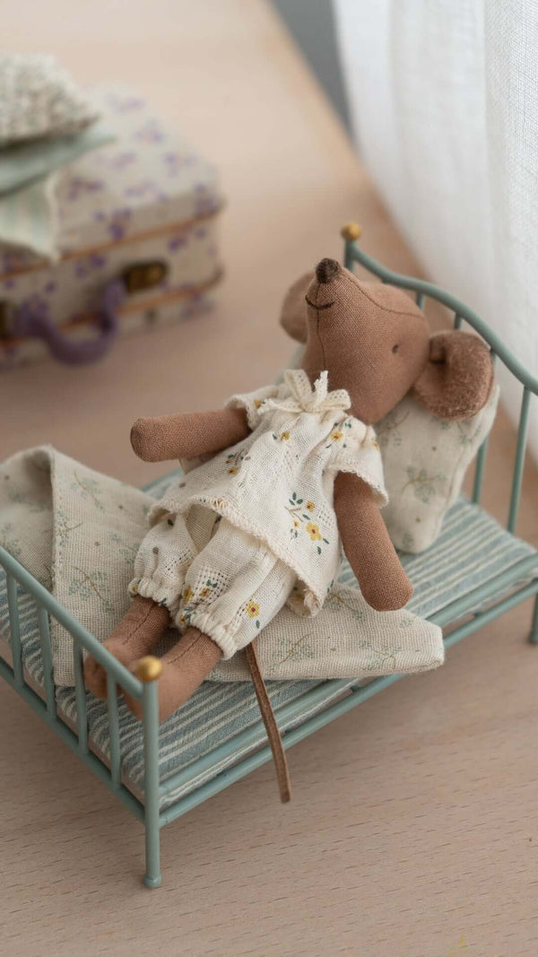 Maileg, Vintage Bed, Mouse - Mint