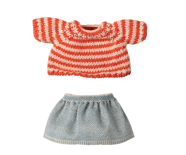 *PRE-ORDER* Maileg, Knitted Sweater & Skirt, Big Sister Mouse (DUE END MARCH)