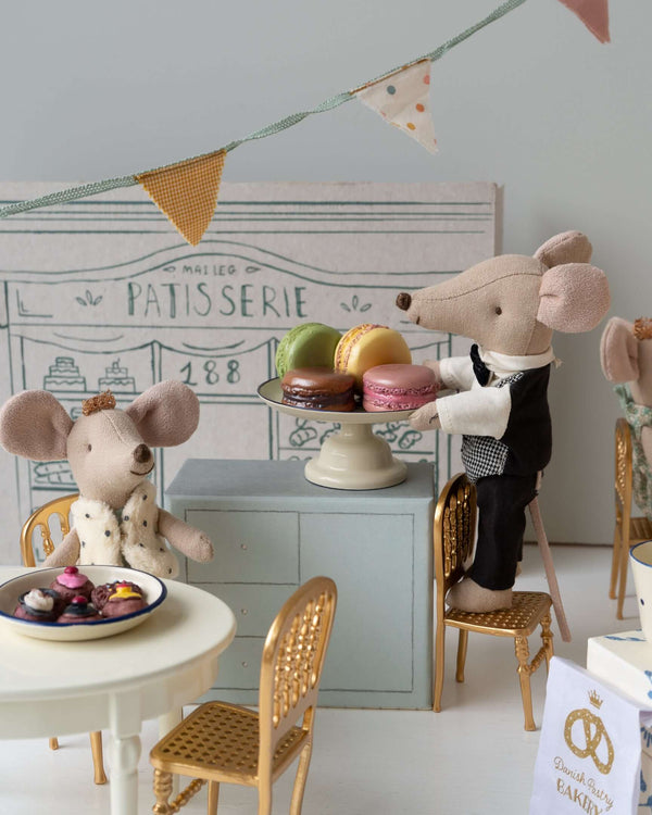 Maileg, Waiter Mouse