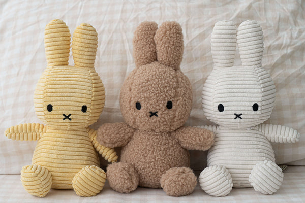 Miffy, Corduroy White - 23 cm